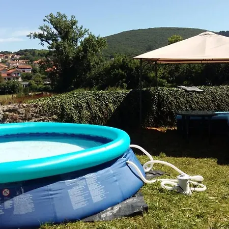 Acogedor Y Amplio Chalet En *